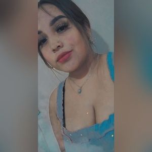 Meet your Posher, Perla fabiola